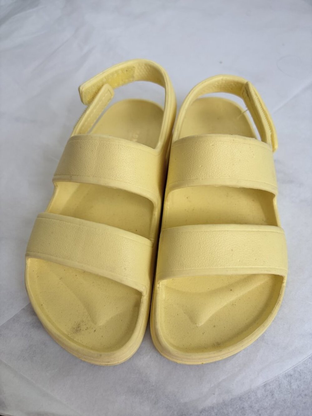 Old Navy Pastel Yellow EVA Slide Sandals Double Band Comfort girls 10